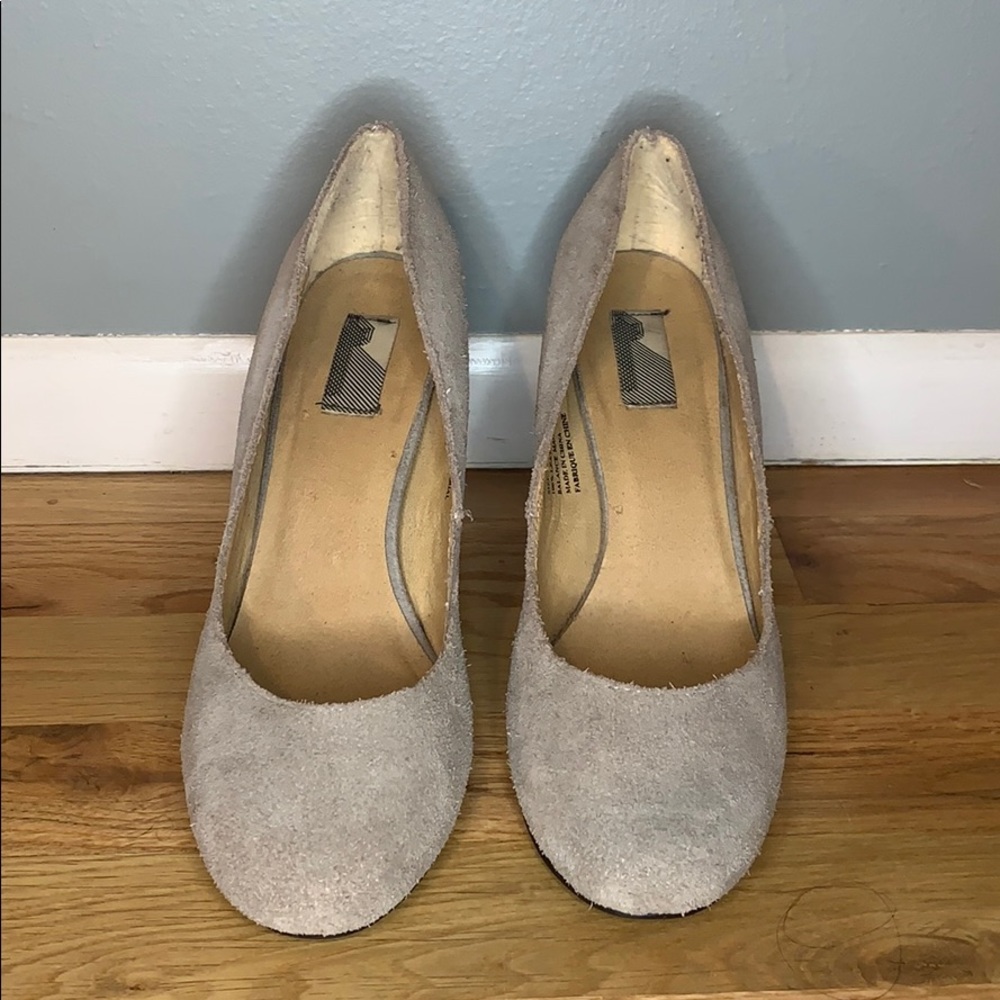 Grey heels